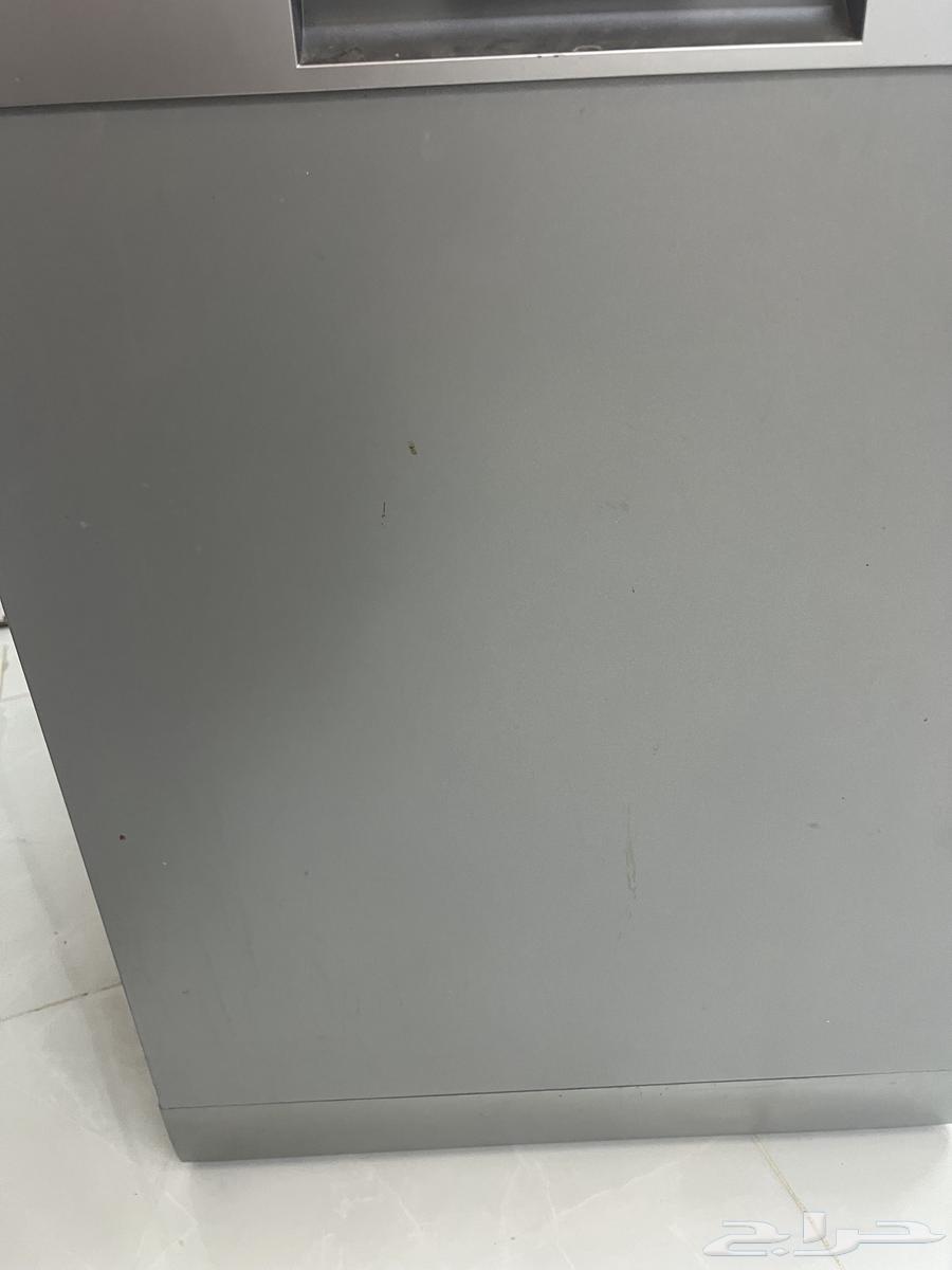 Media dishwasher63208118225281111