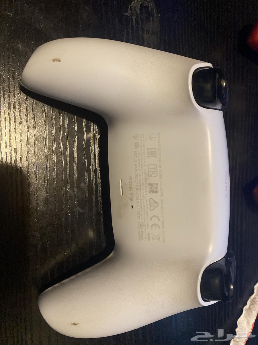 Sony's hand63206085568130111