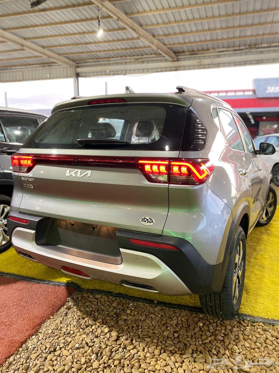 The Kia Sonet 2024 comes with smart entry, fingerprint start, remote start, etc.63425904216579112