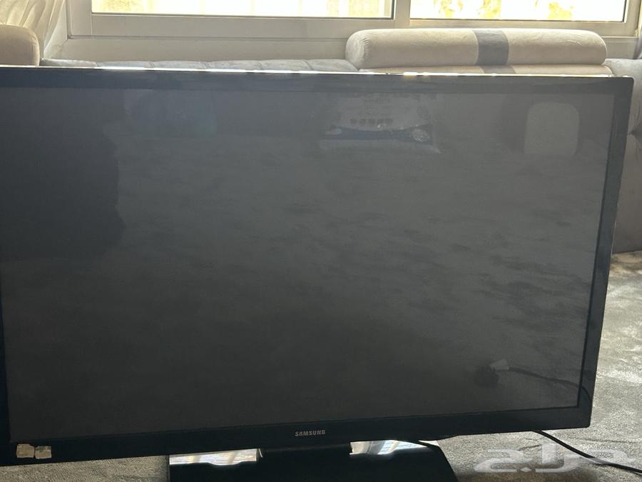للبيع تلفزيونات واحد LG والثاني Samsung مستعمله63207101239809112
