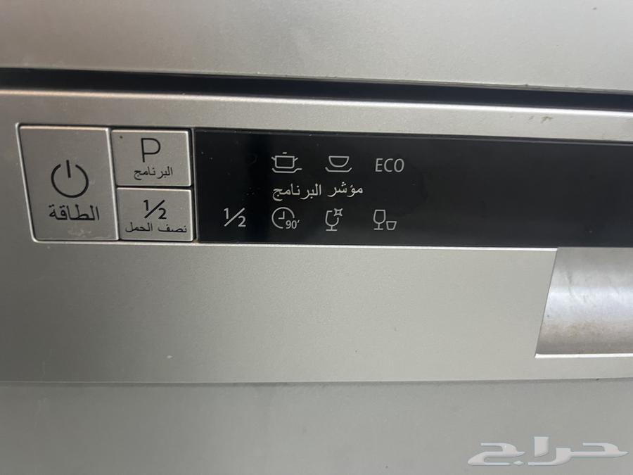 Media dishwasher63208118225281112