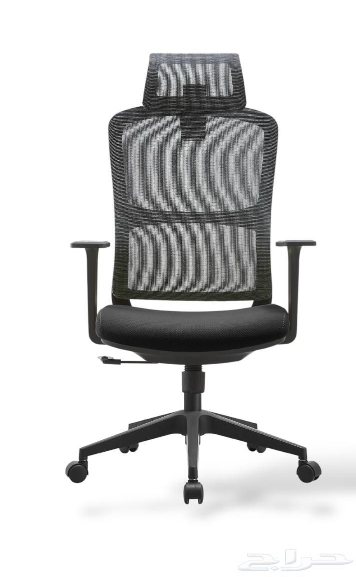 2 haircuts, 1 swivel office chair, 1 full-length mirror63206100843906112