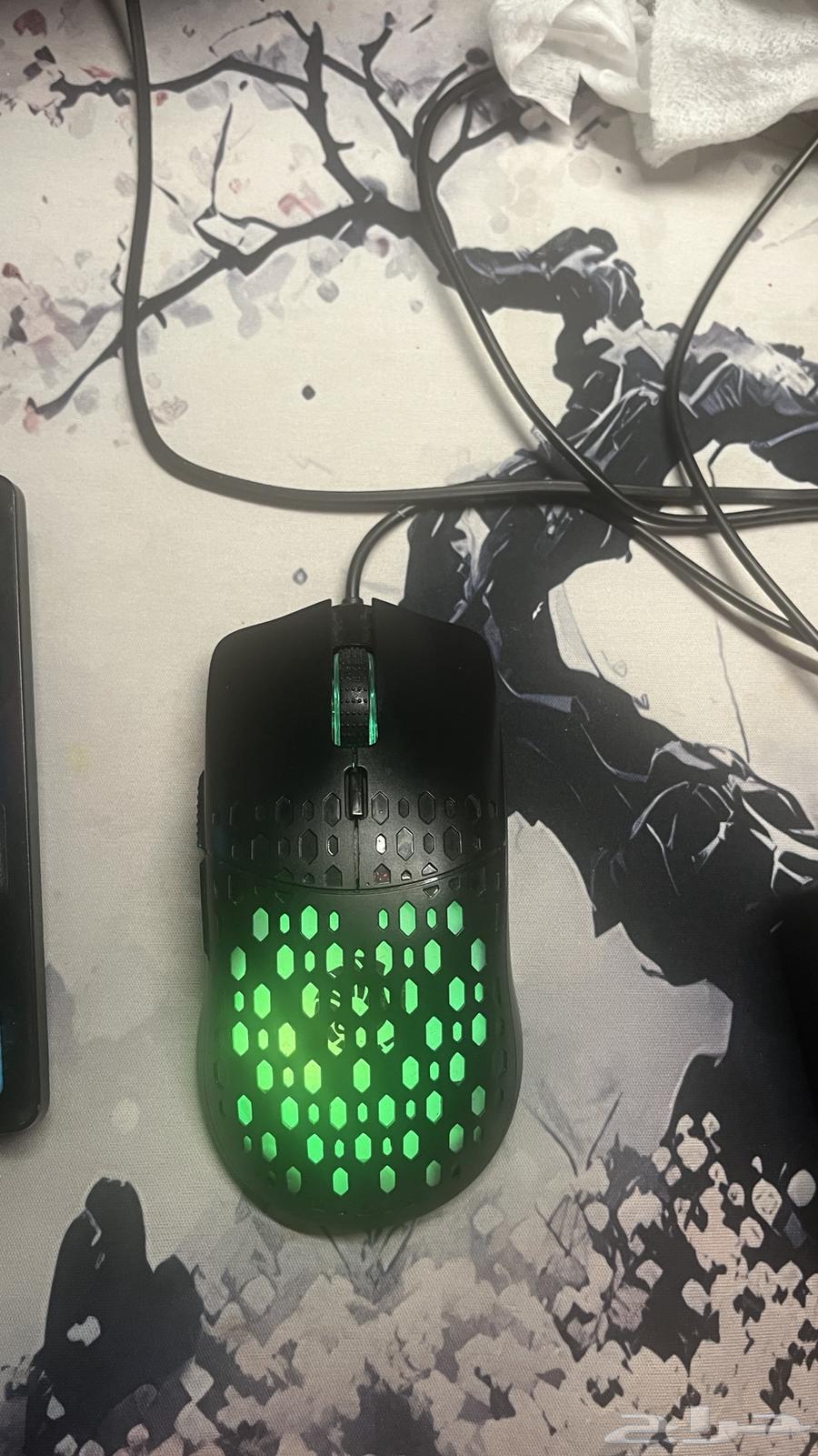 Mouse and keyboard63205590908161111