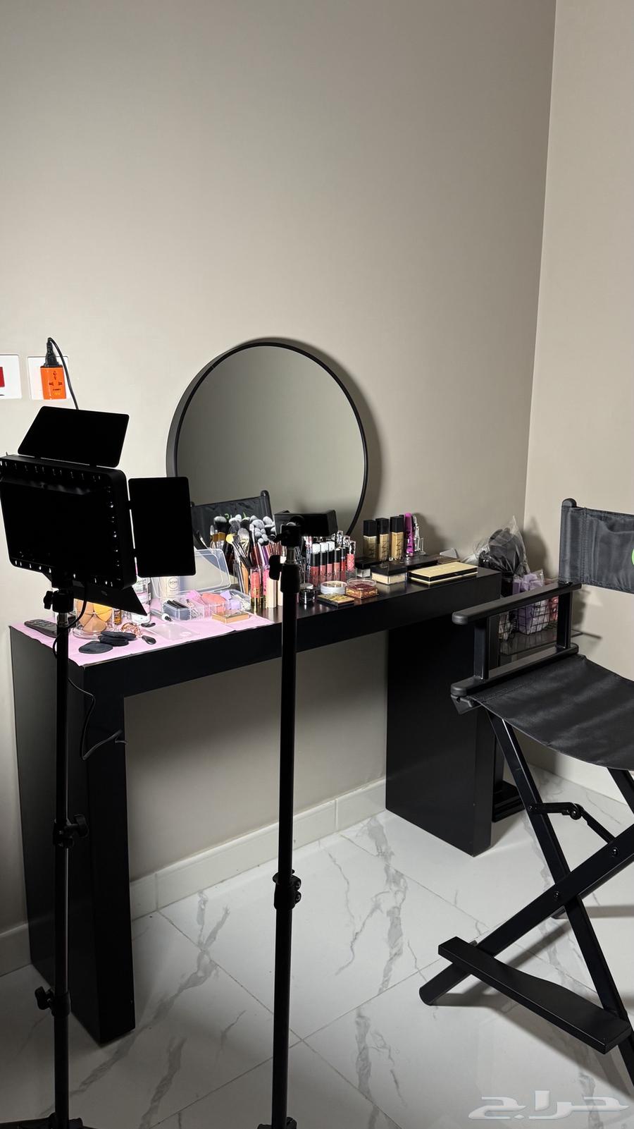 Makeup artist 200 riyals and I'll come to your house63205088736641113