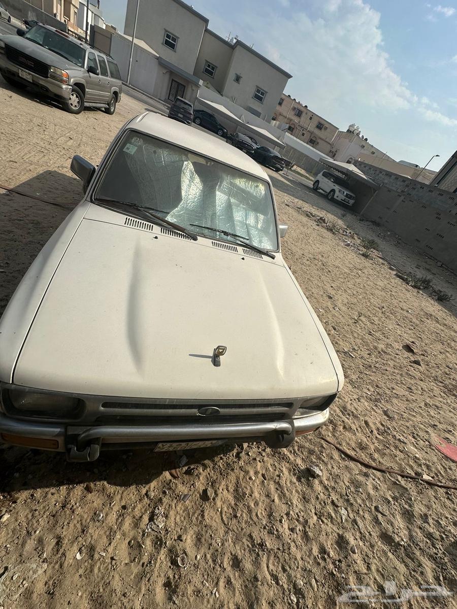 HiLux model 199263310849953025111