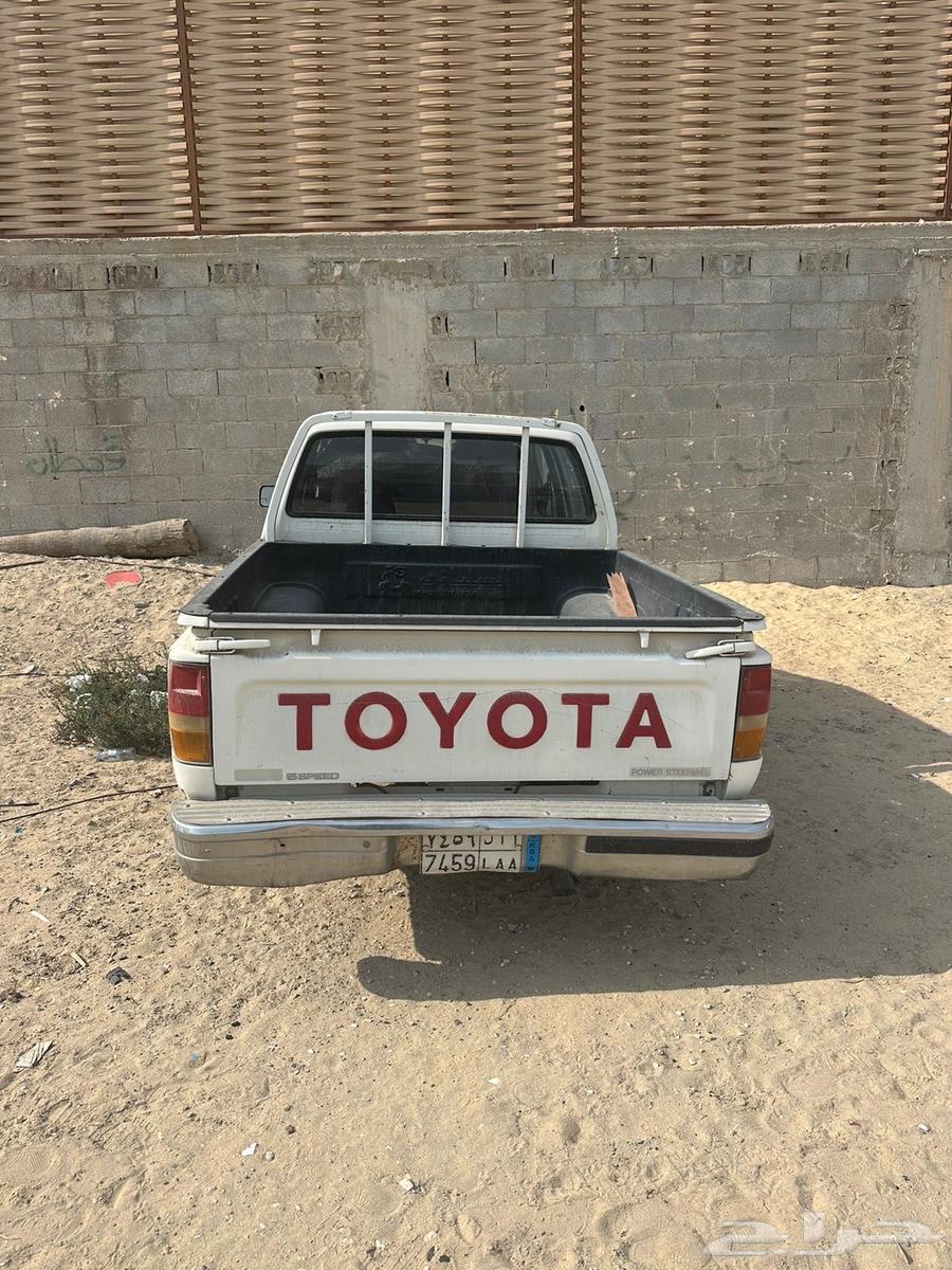 HiLux model 199263310849953025114