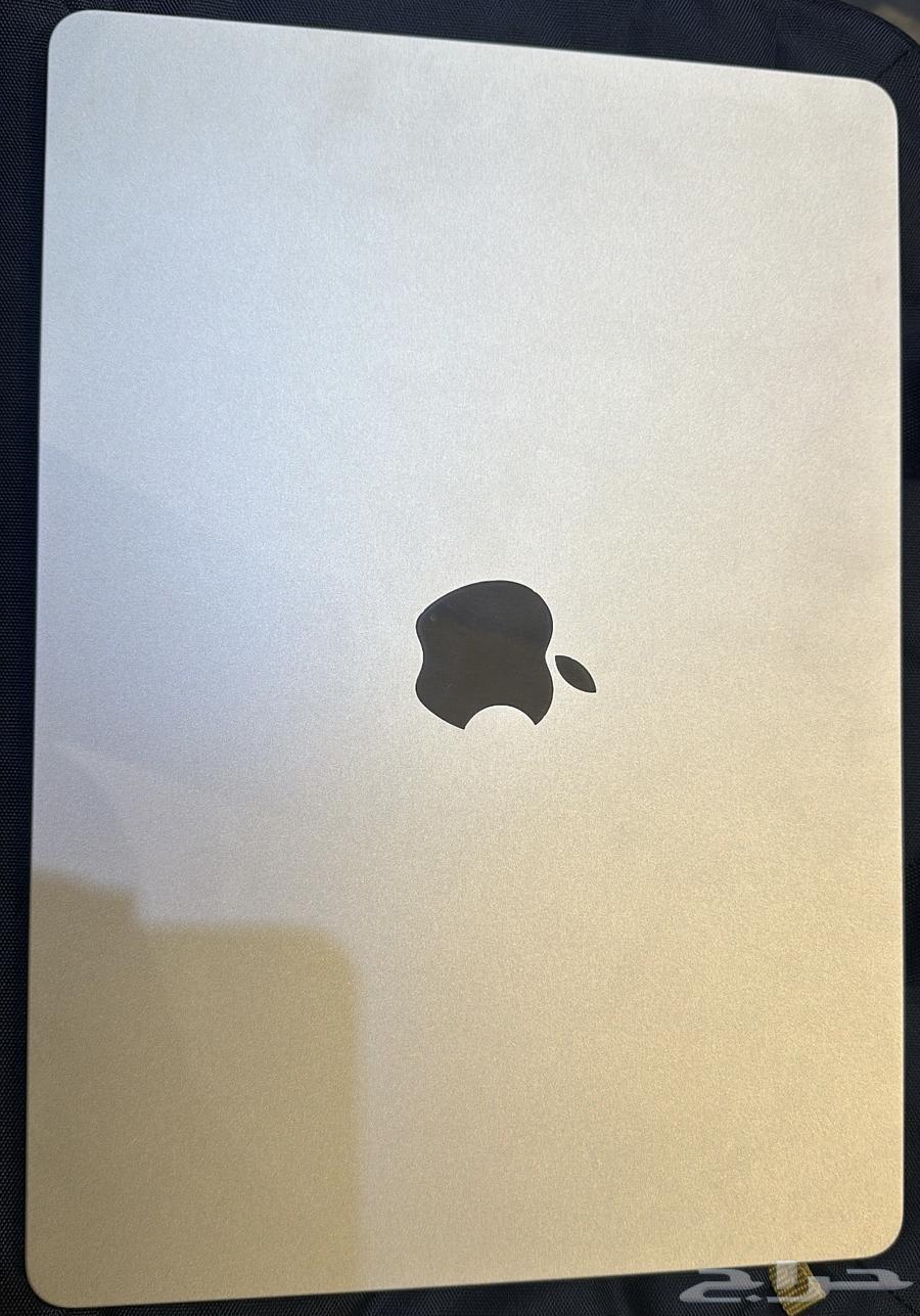 New Apple laptop, Apple laptop. Clean laptop devices.63205081437315113