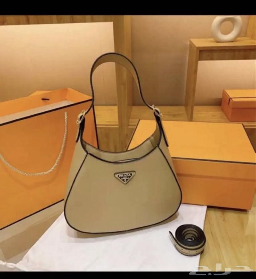 Two bags and the third one free, Ramadan offers (branded bags), brand63205582580738114