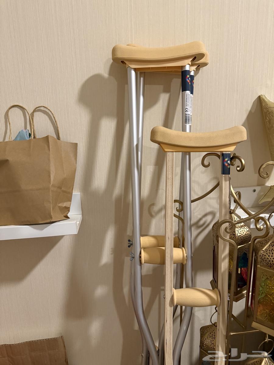Iron crutches for sale63205074544643112