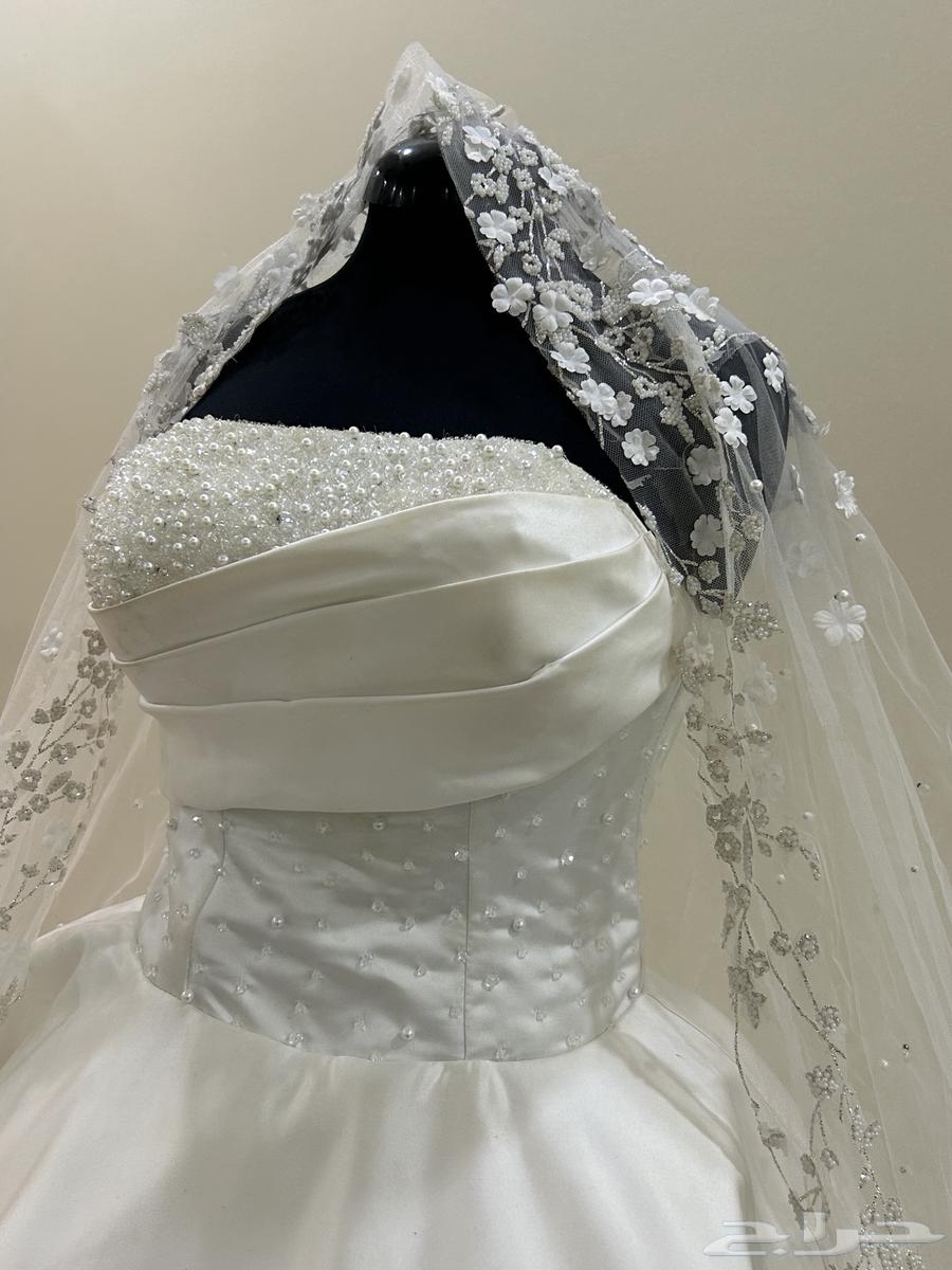 New wedding dress used only once, and the veil has a special design63205575220867112