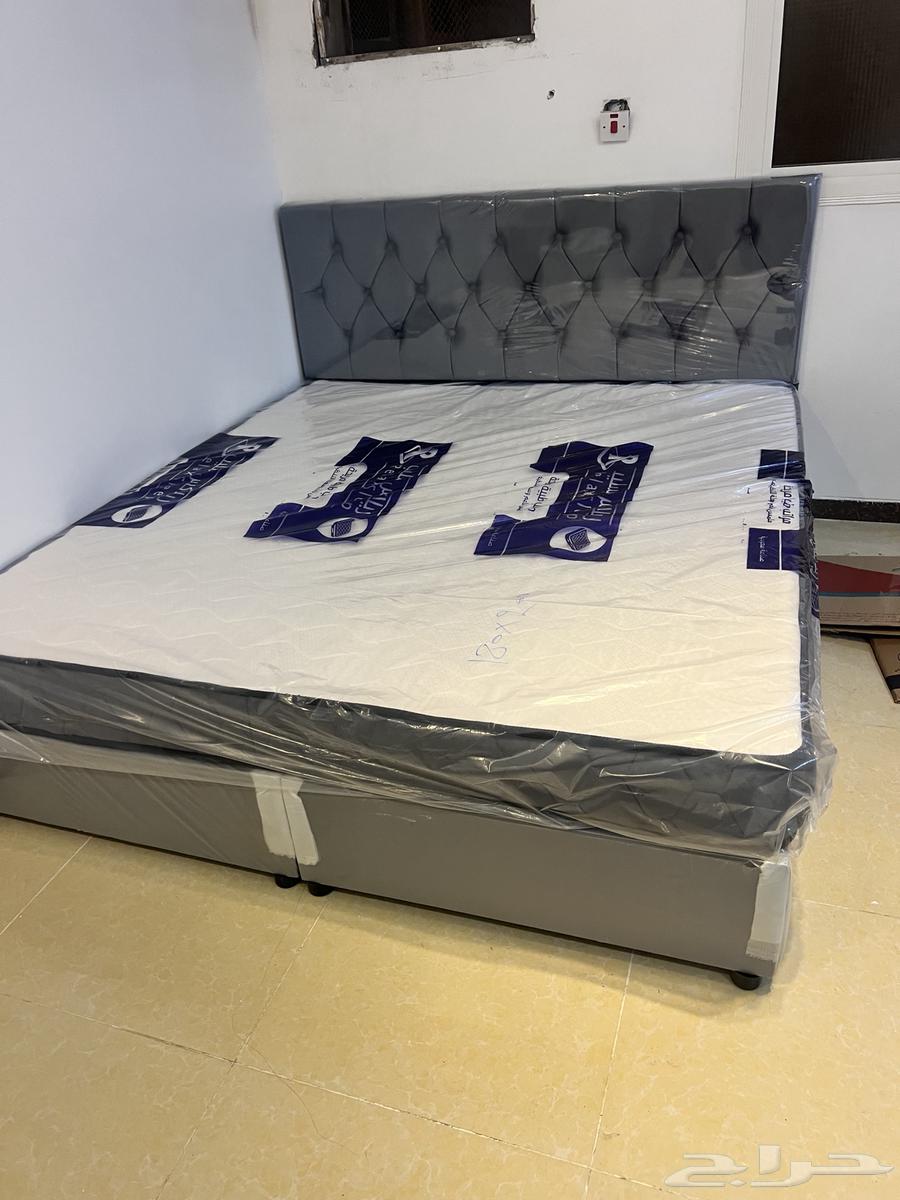 Double bed63204554315009112