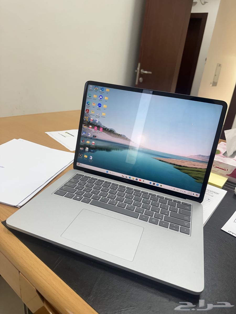 Microsoft Surface Studio Laptop63206124193410111