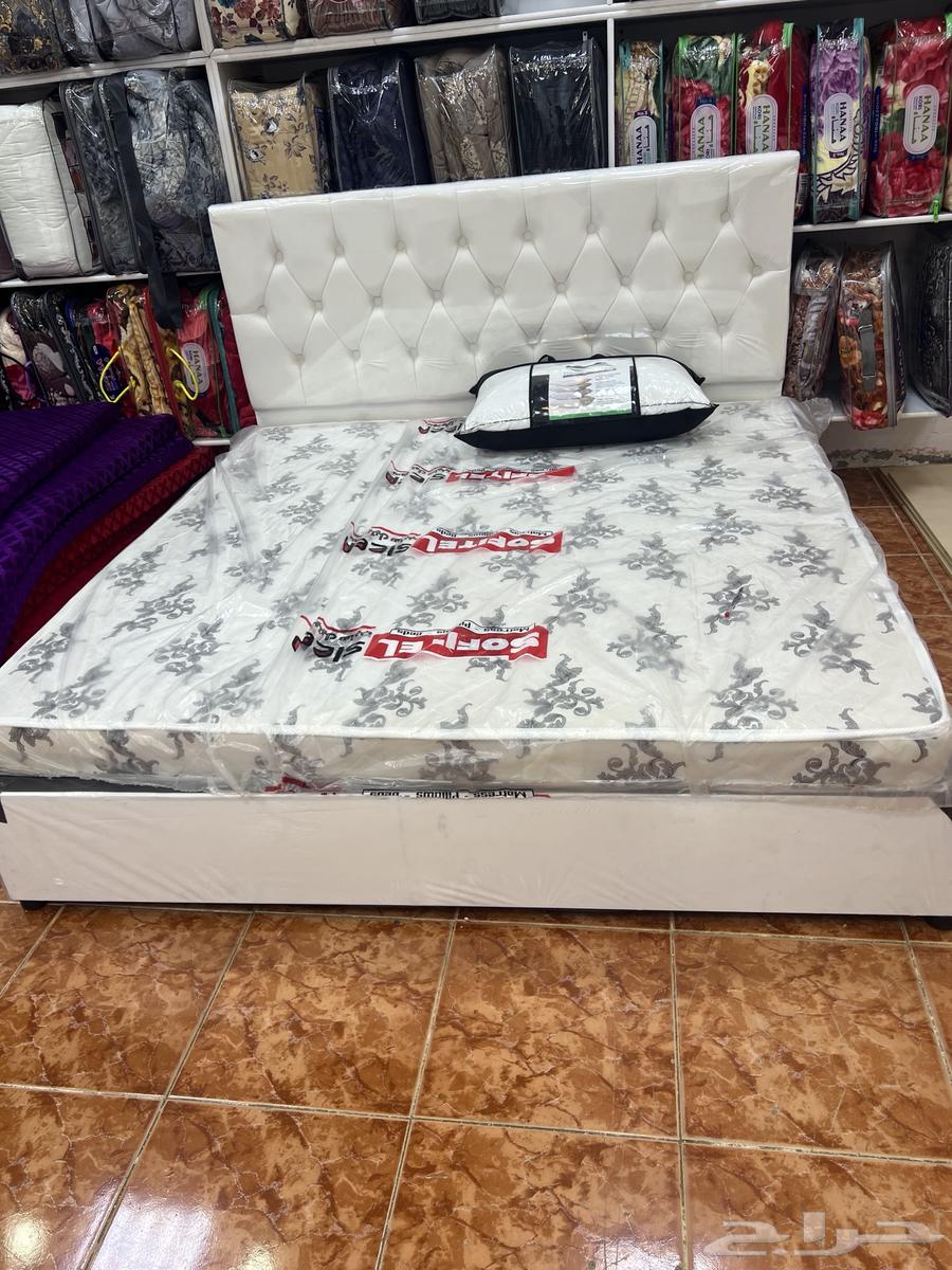 Double bed63204554315009114
