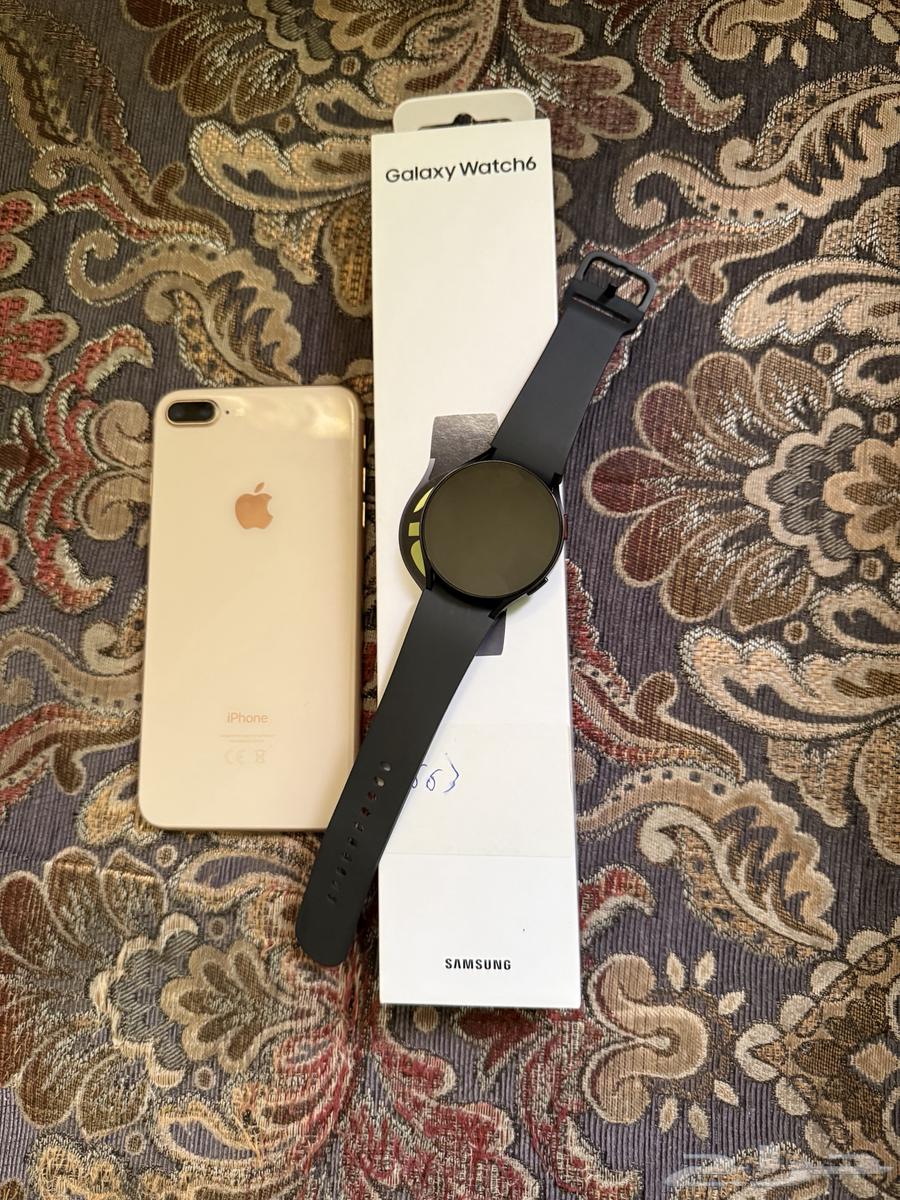 iPhone and Samsung watch63205084508290111