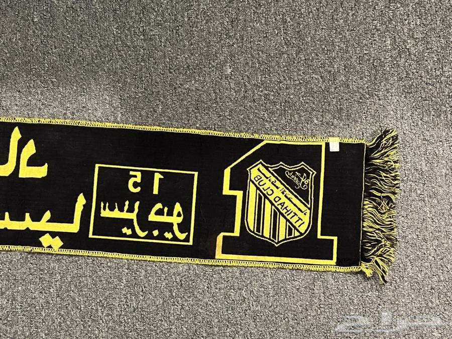 Sergio wore the Al-Ittihad club scarf in 2003.63205568057859114