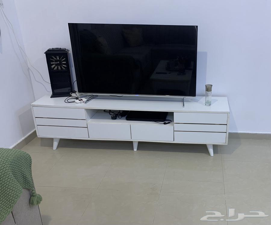 طاولة نظيفه جدا ب 150ريال63309882656515110