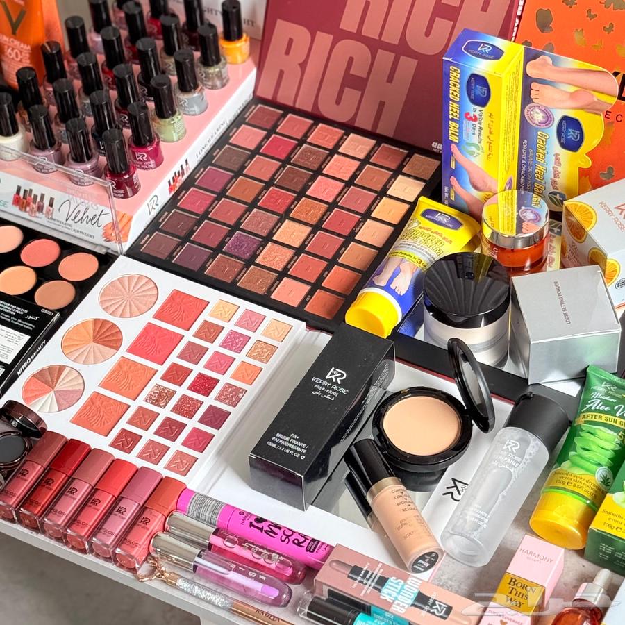 Makeup63205073984385111