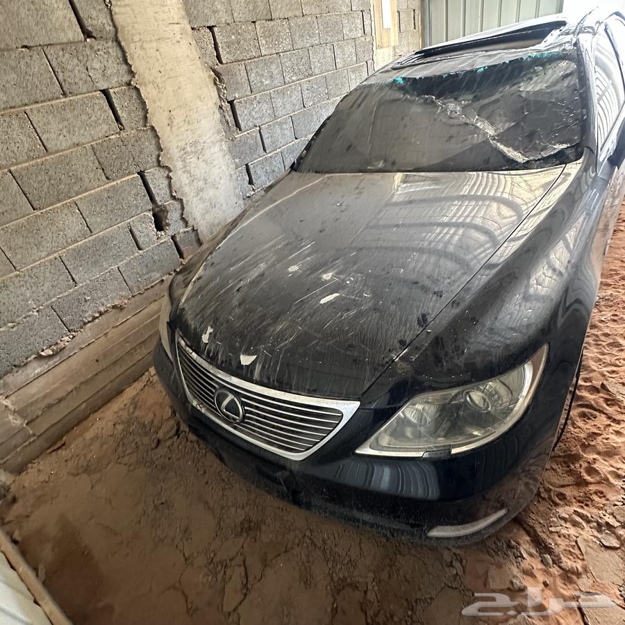 Lexus 460 model 2009, for dismantling only, the plate is missing63309767127811114