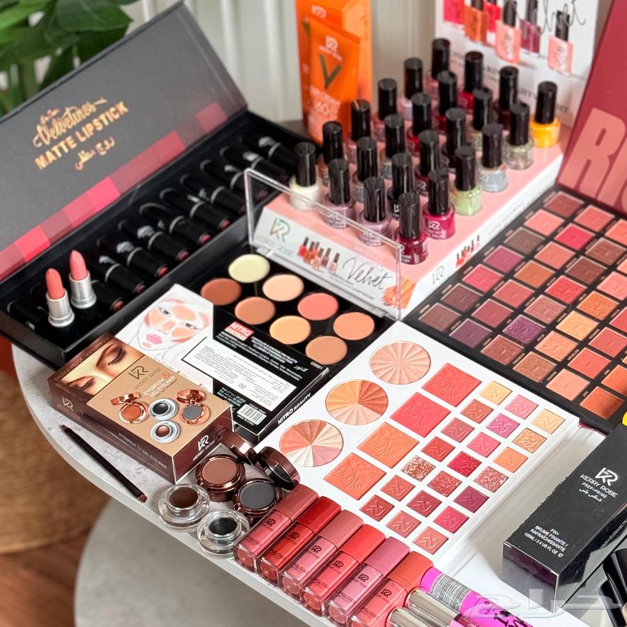 Makeup63205073984385113