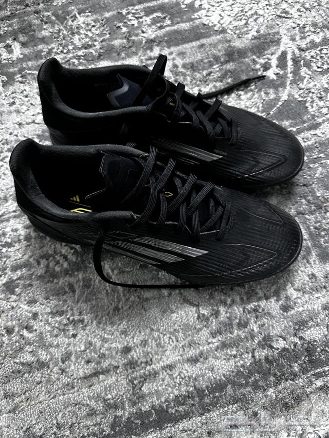 Original Adidas football shoe63205575517186111