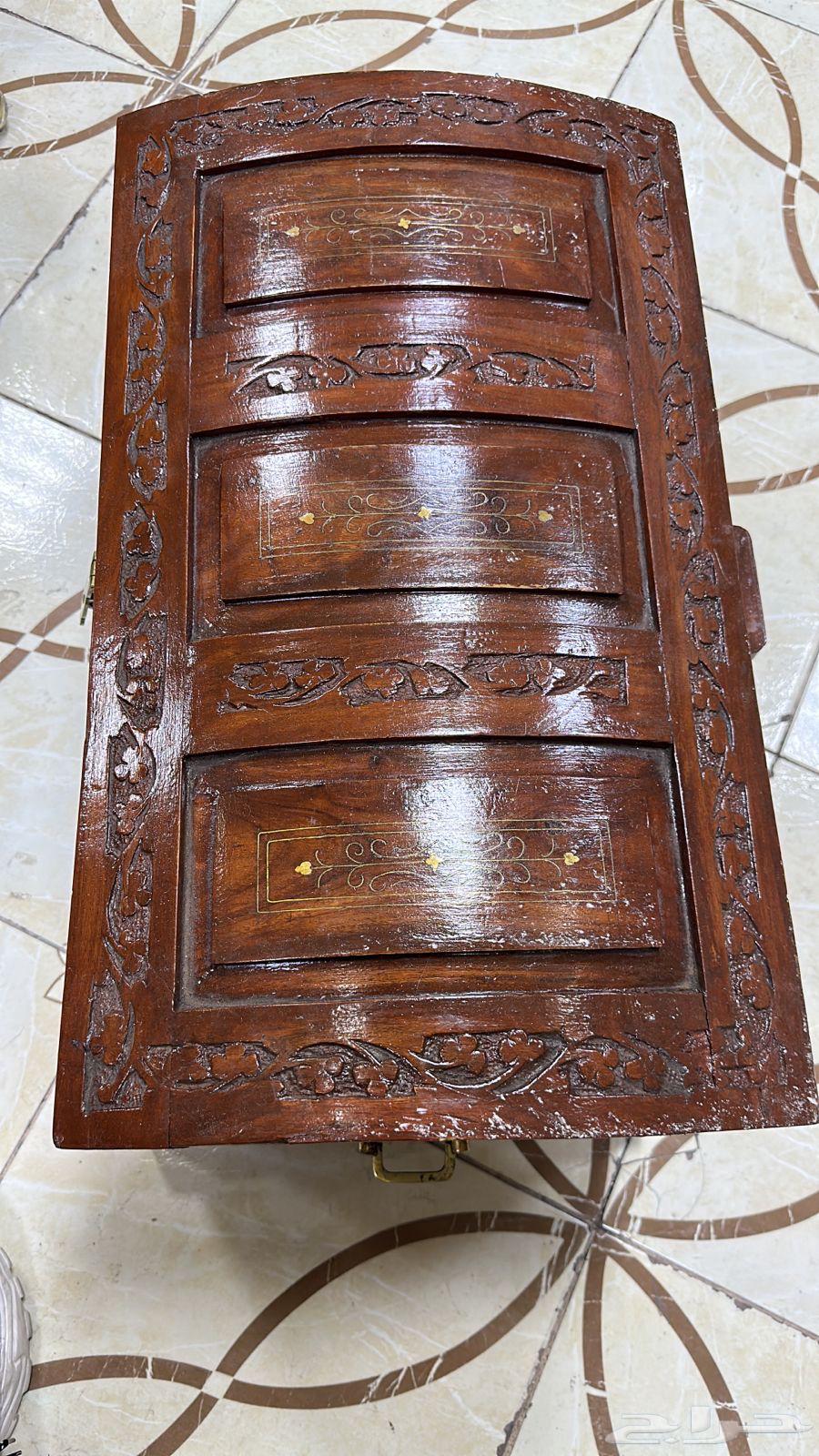A beautiful heritage box once again63205095875075114