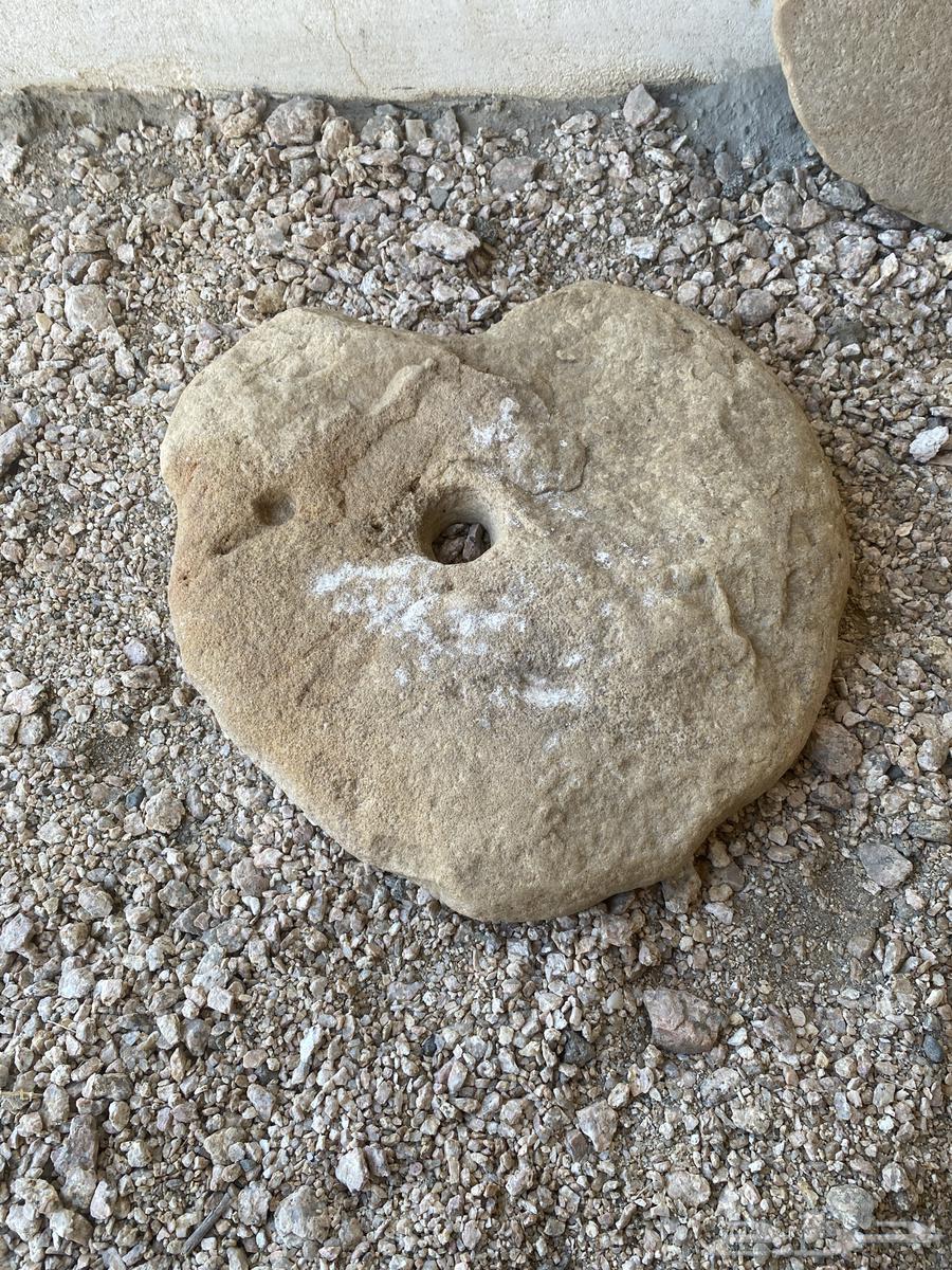 The oven is old for sale63201901392387112