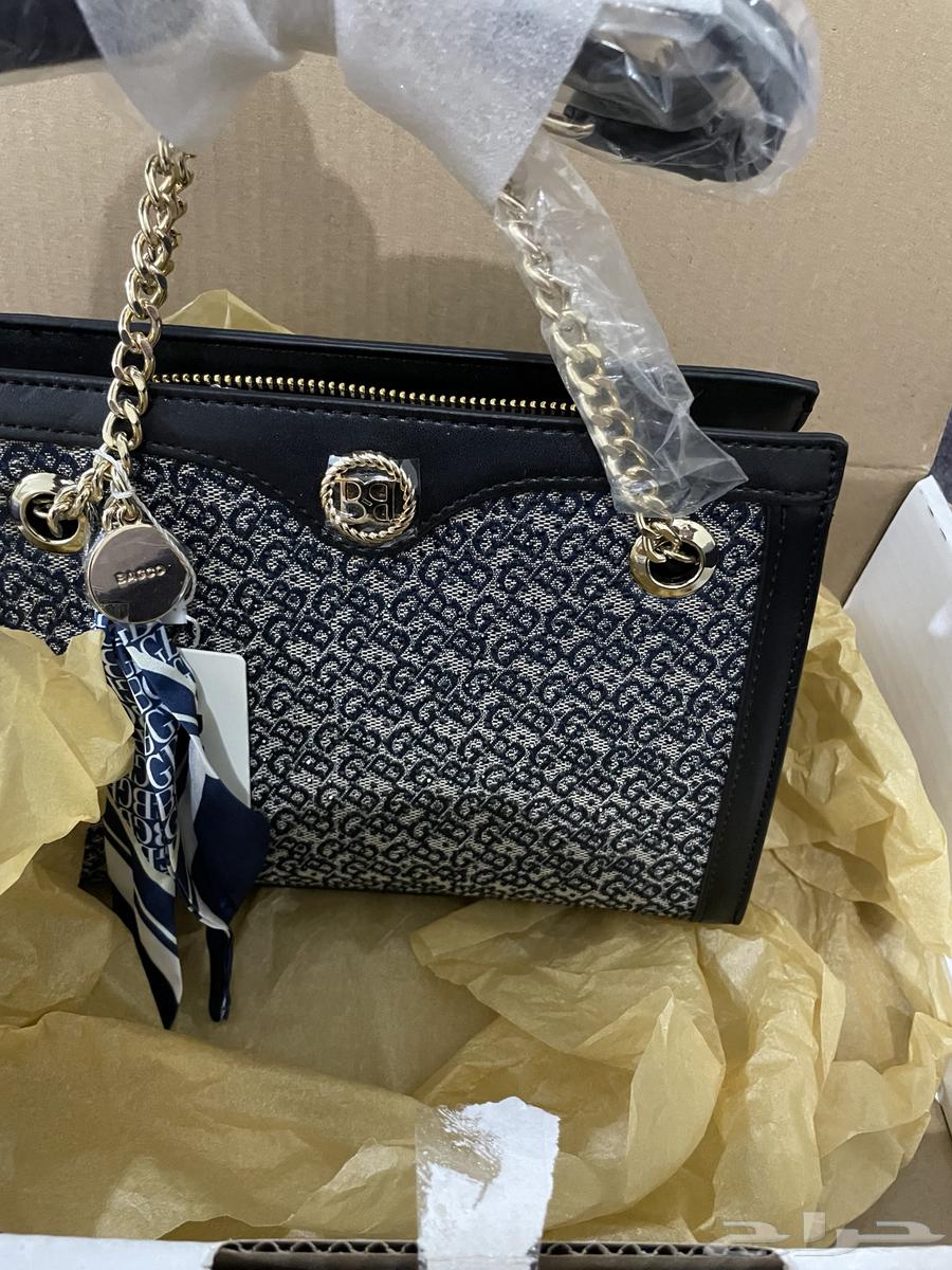 A new black bag 10063202920272899112