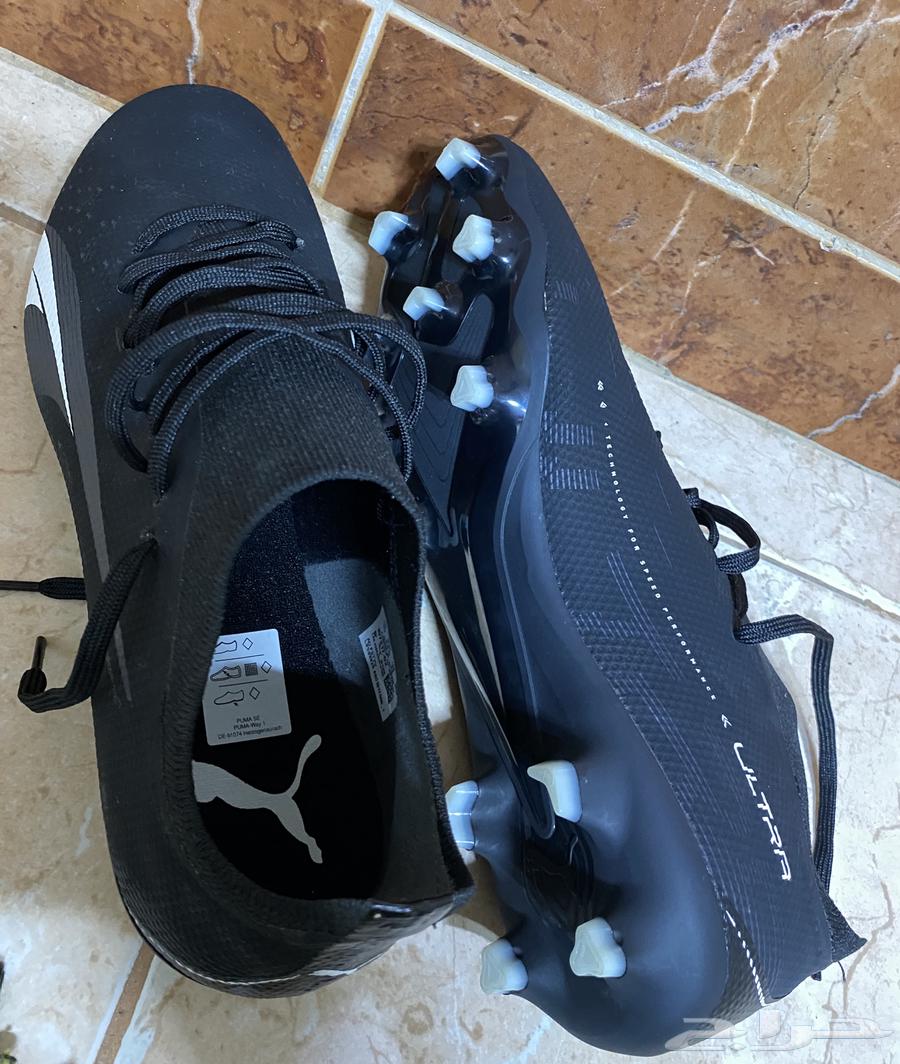New size 44.5 Puma shoes, in original box, for football, at a reasonable price63204561534465111