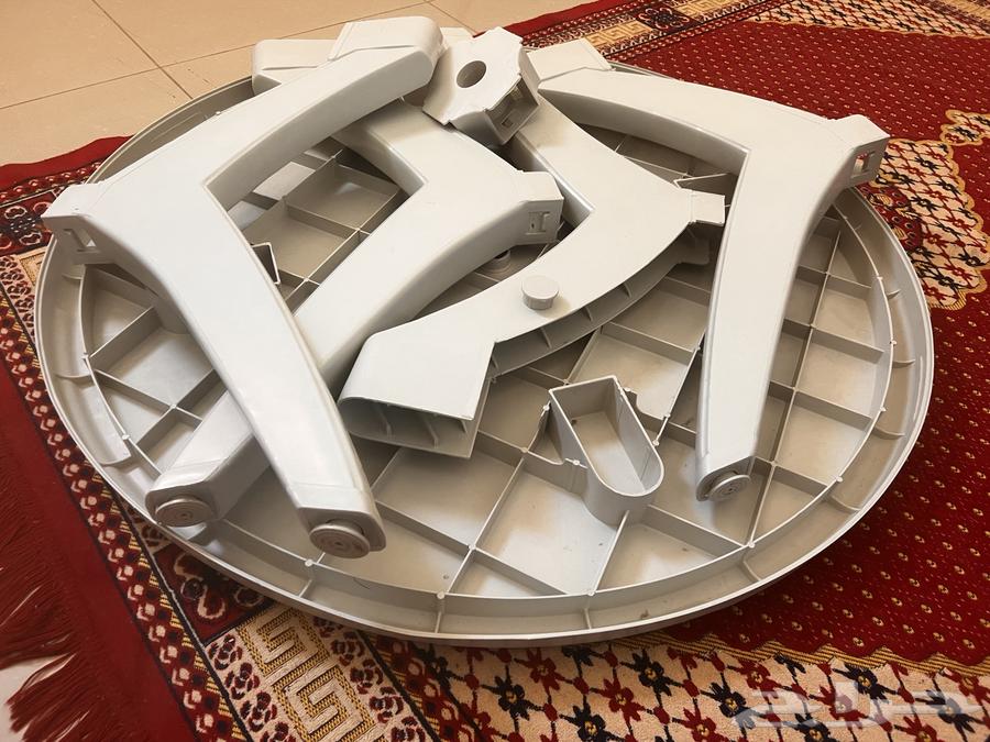 Plasma table and plastic table63202416451843112