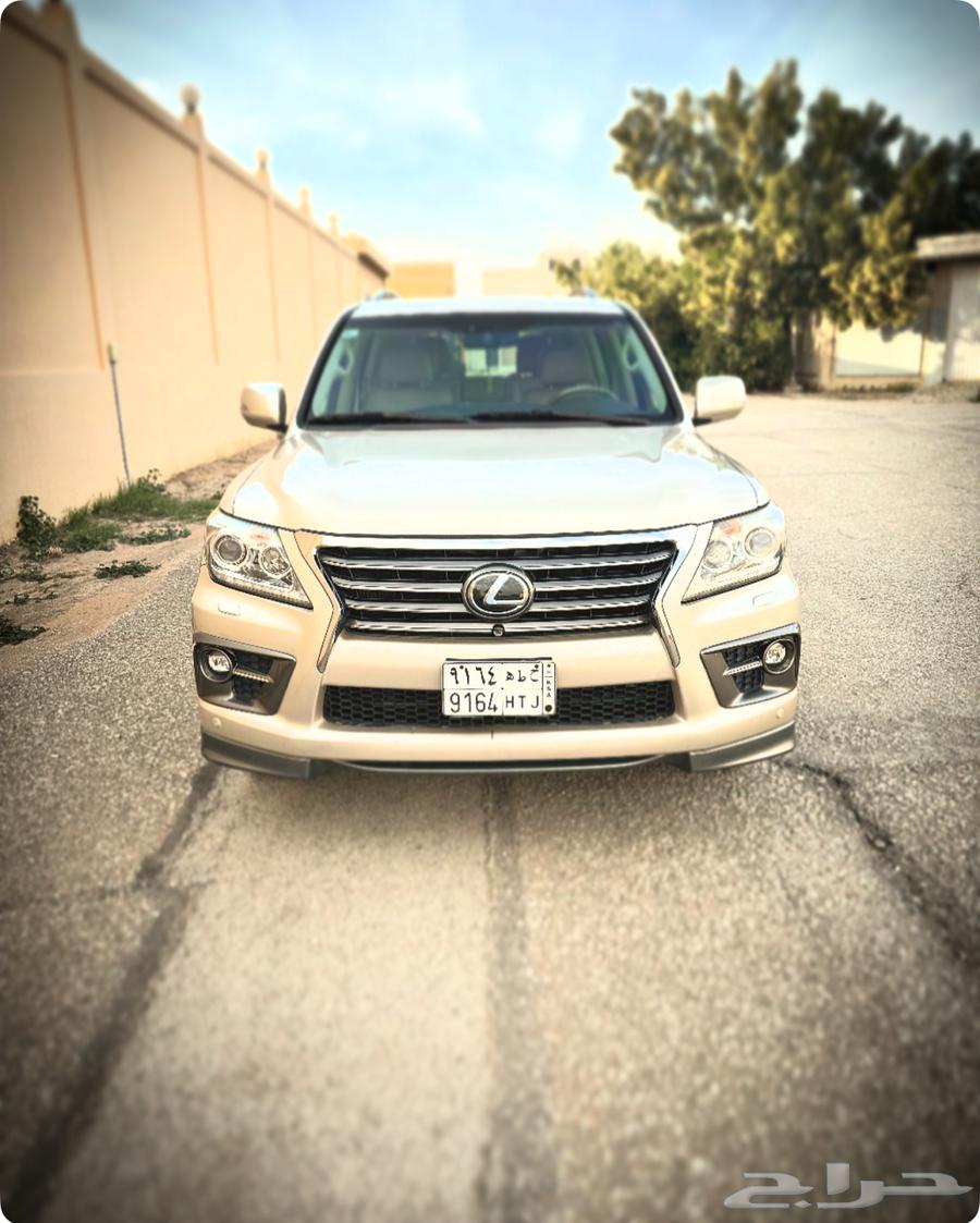 Lexus LX63303856312705114