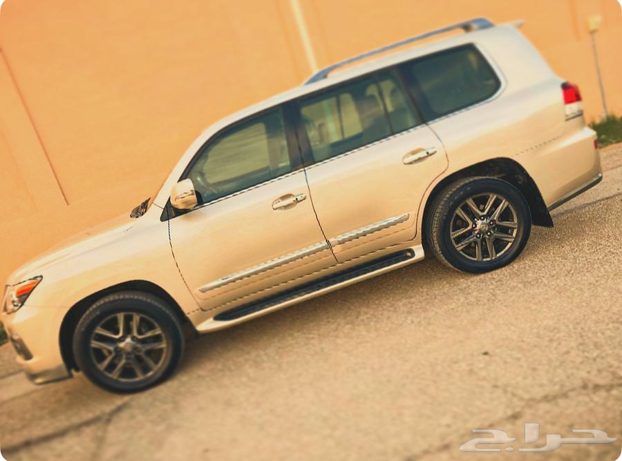 Lexus LX63303856312705111