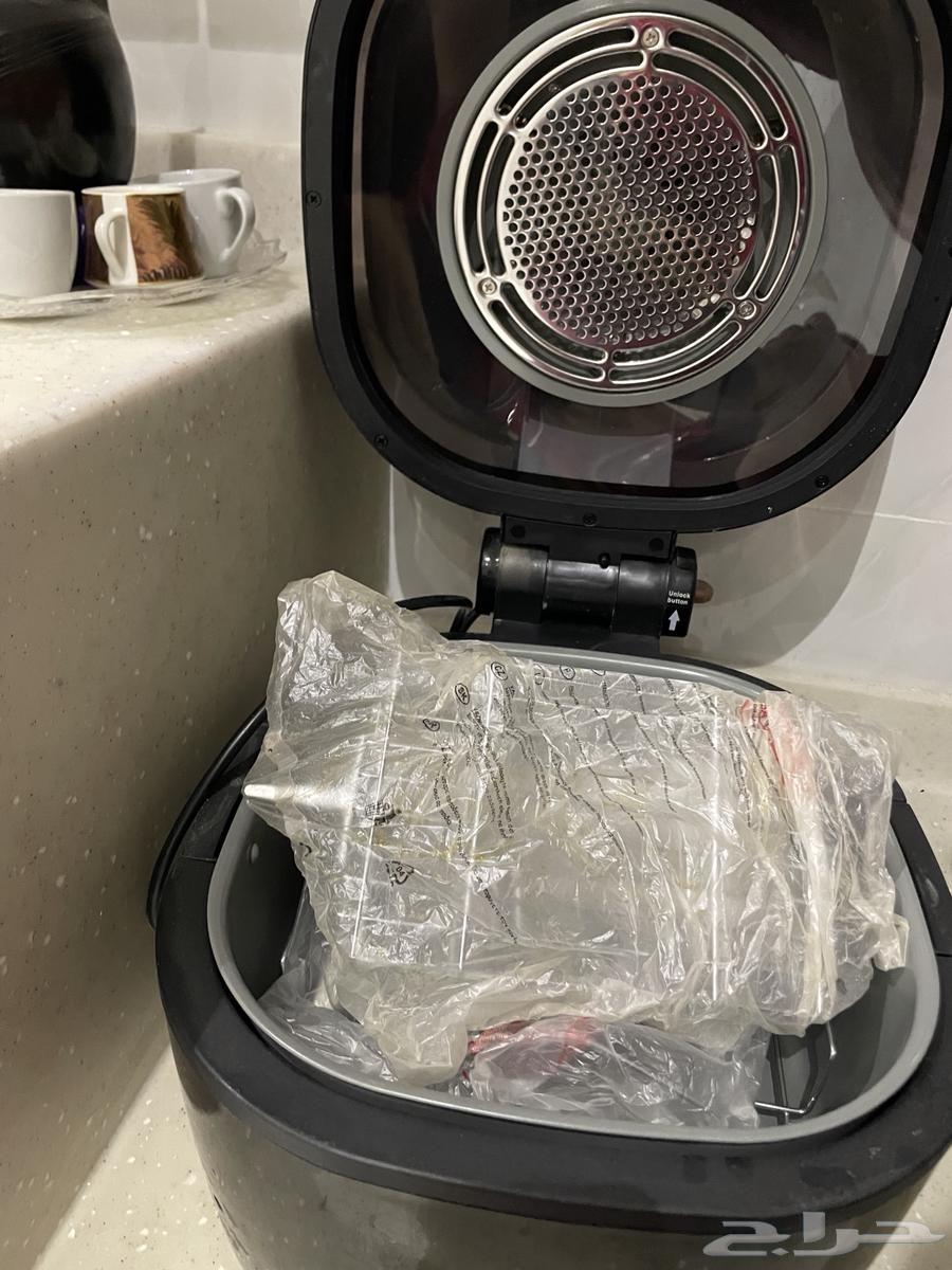 A new grill and fryer with all accessories63199832843905112