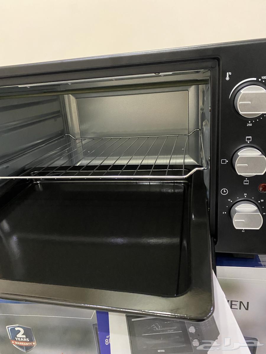 A new oven with its original box and warranty63198349539202114