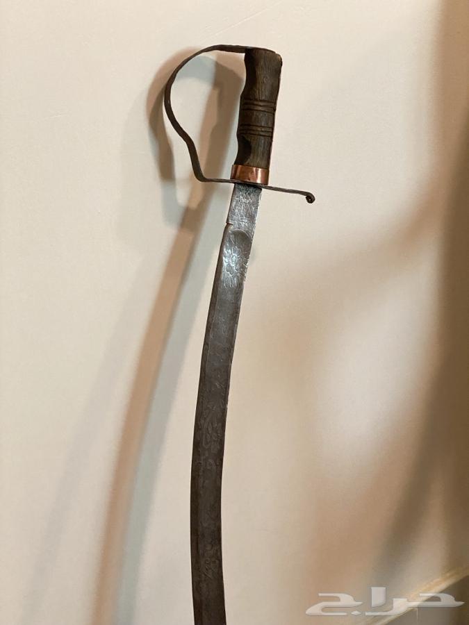 An old Habshi sword with engravings on both sides, and the owner's seal on the sword; a Moroccan sword.631998654231061126