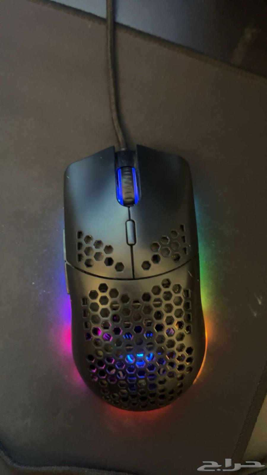 Mouse, keyboard, microphone, mouse pad, and gaming screen63197857746691111