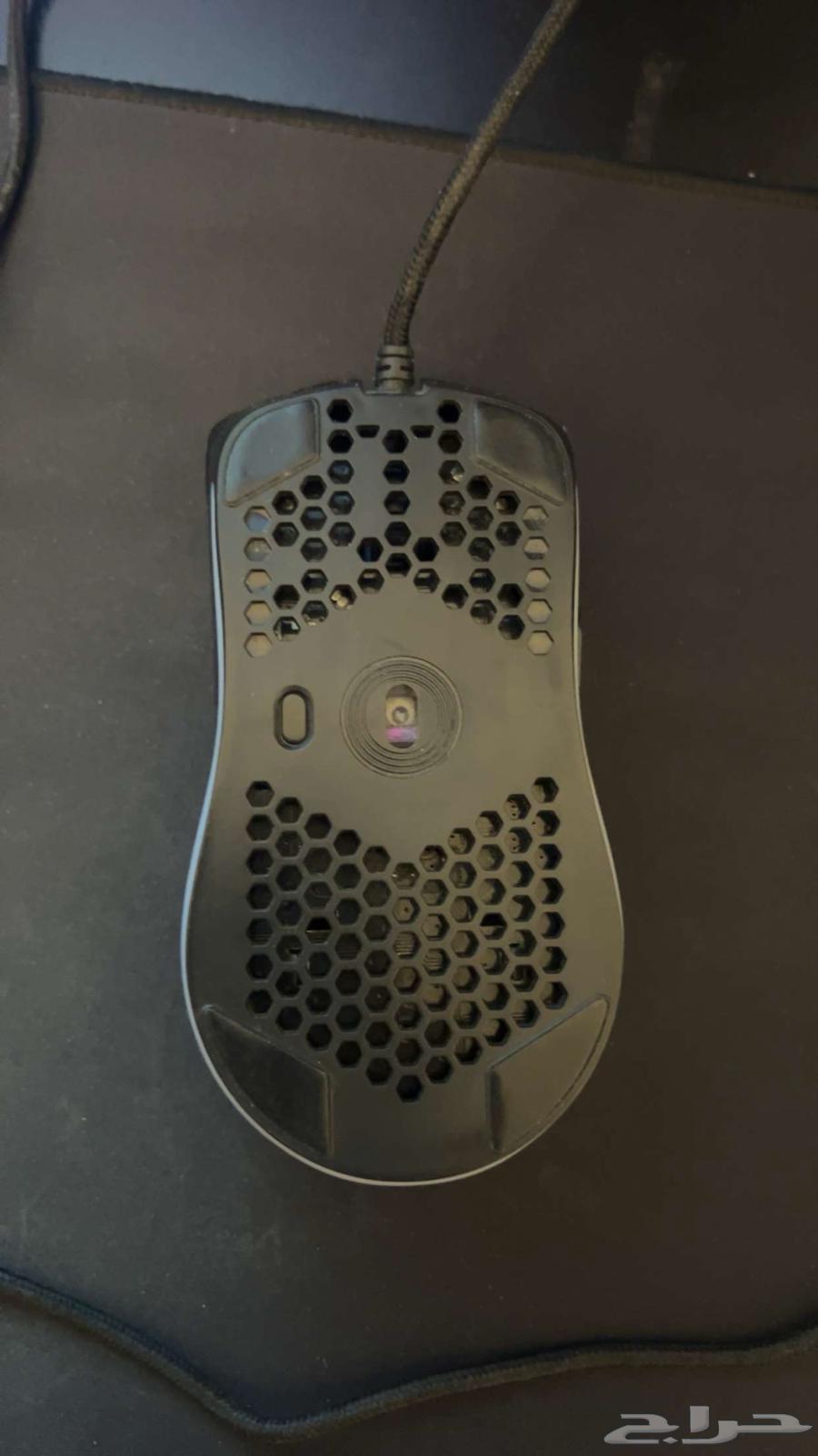 Mouse, keyboard, microphone, mouse pad, and gaming screen63197857746691112