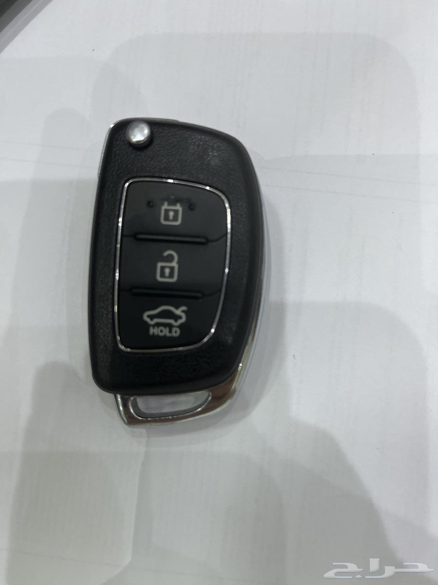 مفتاح هونداي اصلي63303028851843111