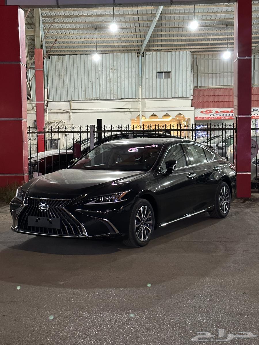 Lexus 2025 ES350 Gulf version 199,500633003055408651125
