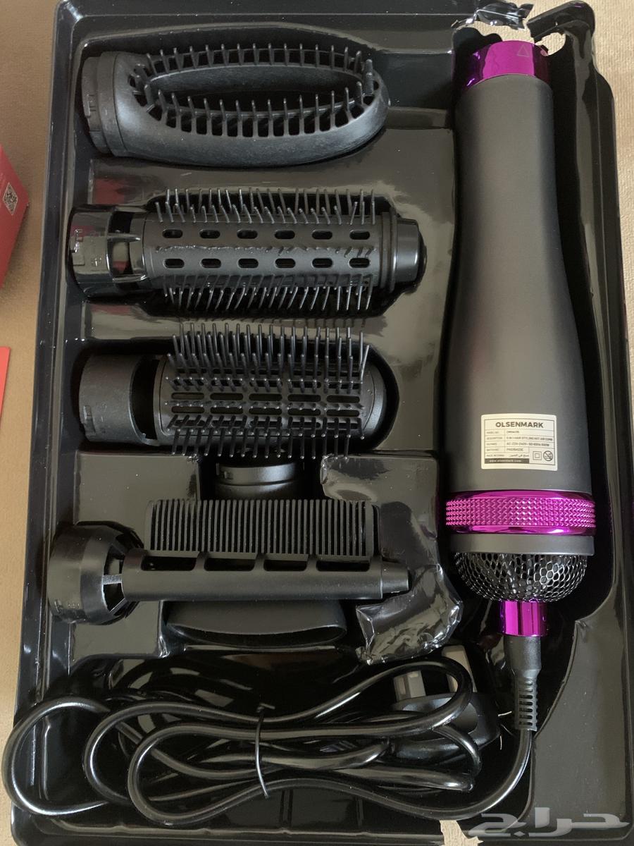 Hair styling63196876710275111