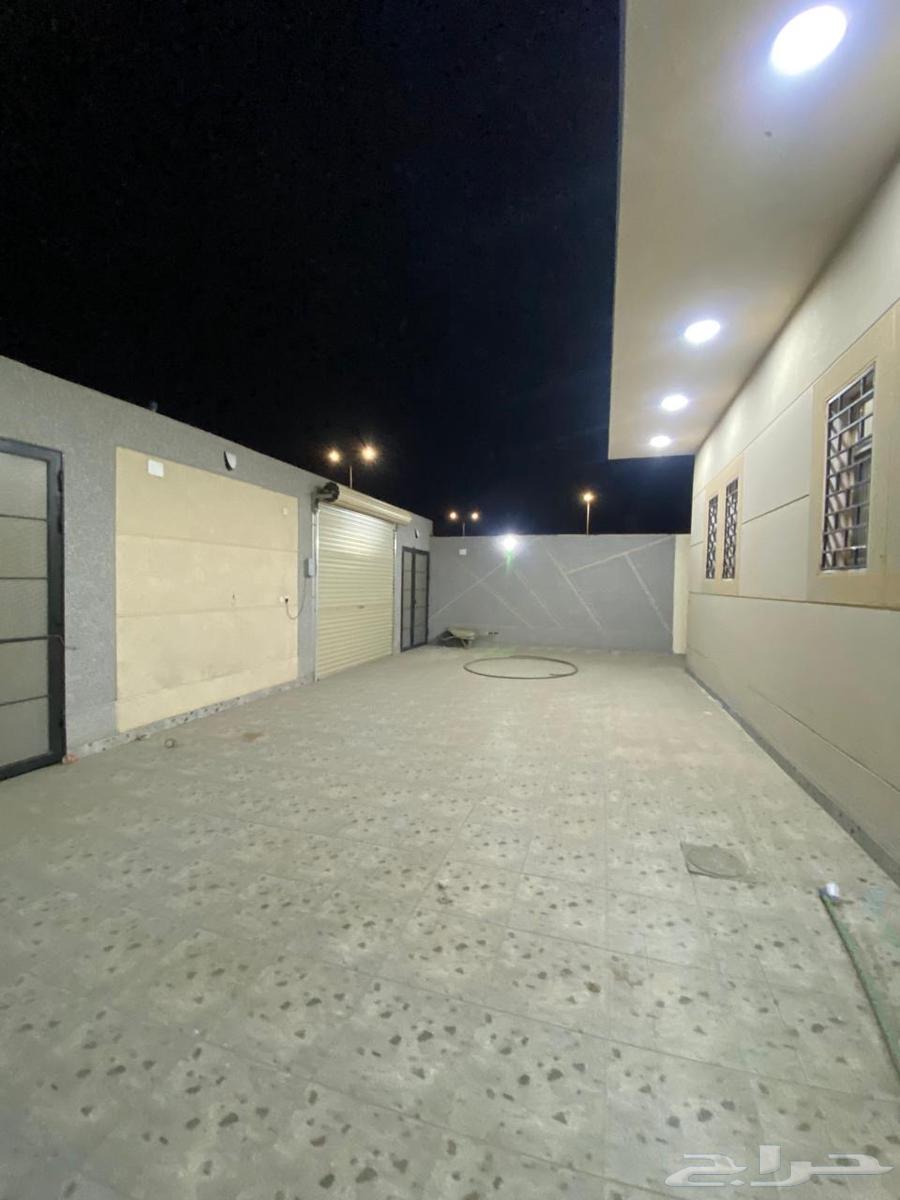 For sale, a full floor in Al-Safa district, Tabuk63009054617985111