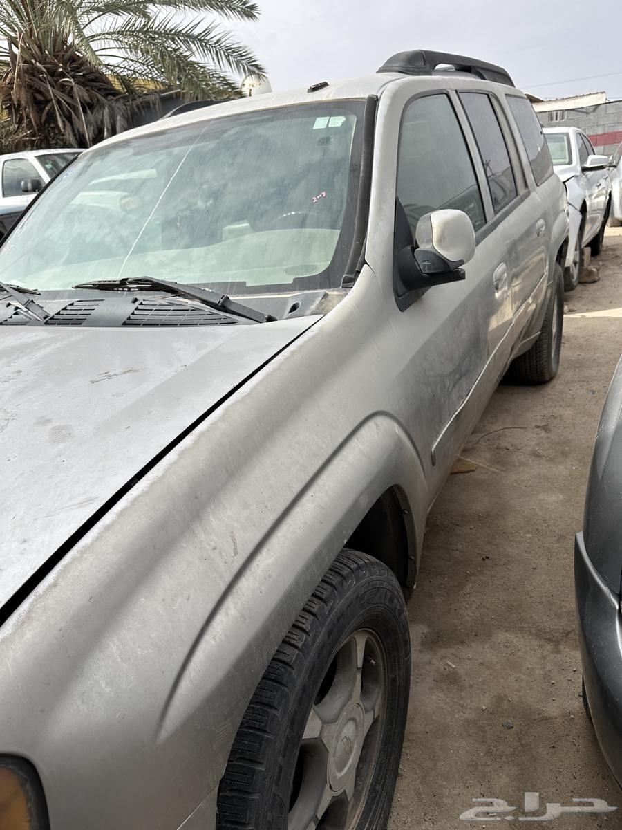 Blazer 2006 model, engine damaged, transmission damaged, for parts only.63295935158914111