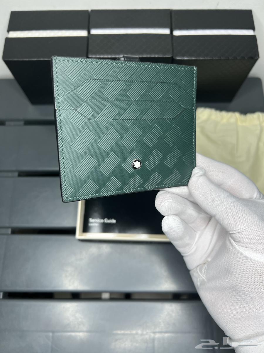 محافظ Mont Blank الأصلية والجديدة63194838129411112