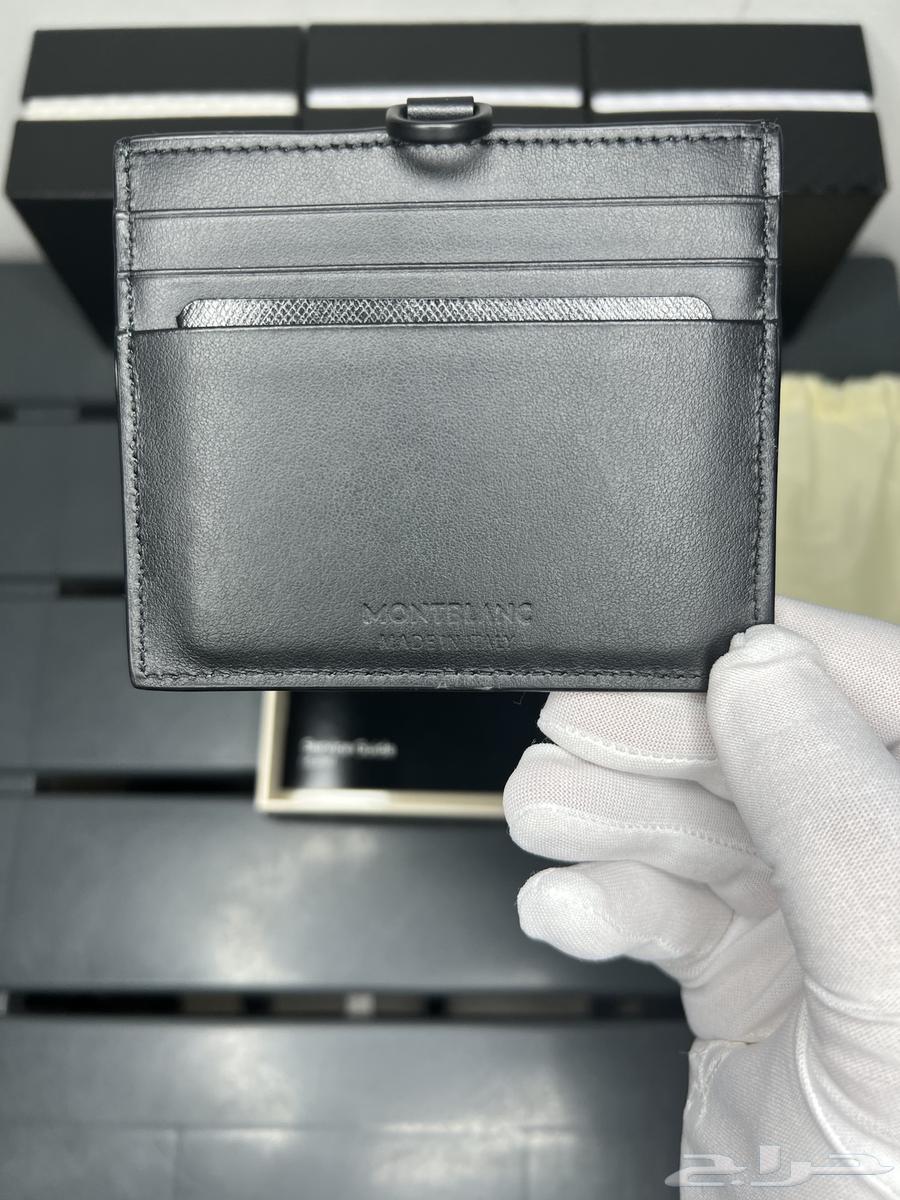 محافظ Mont Blank الأصلية والجديدة63194838129411114