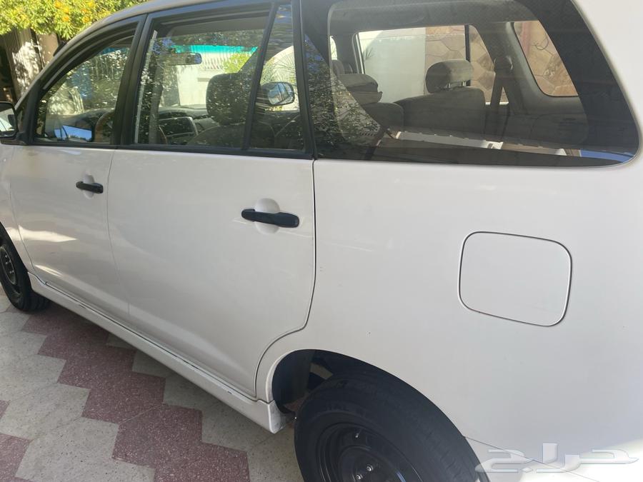 Innova 20014 with minor front collision, well-maintained, accident-free from agency63295864258050112