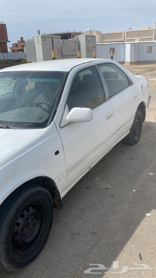 Selling a 2000 model Camry car63296006521603112