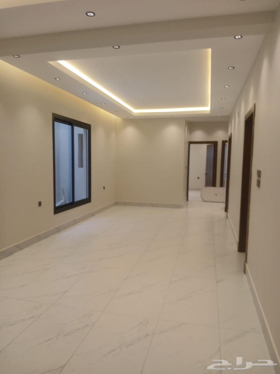 Upper floor and an apartment for sale in Tawheeq district, area 300 square meters63009165267203113