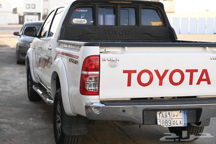 Hilux 201263291295901570112
