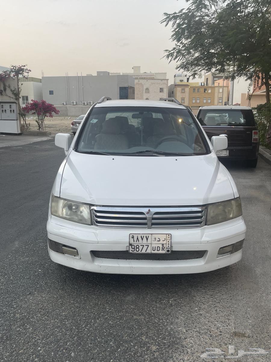 Mitsubishi Space Wagon 200263289676265603112