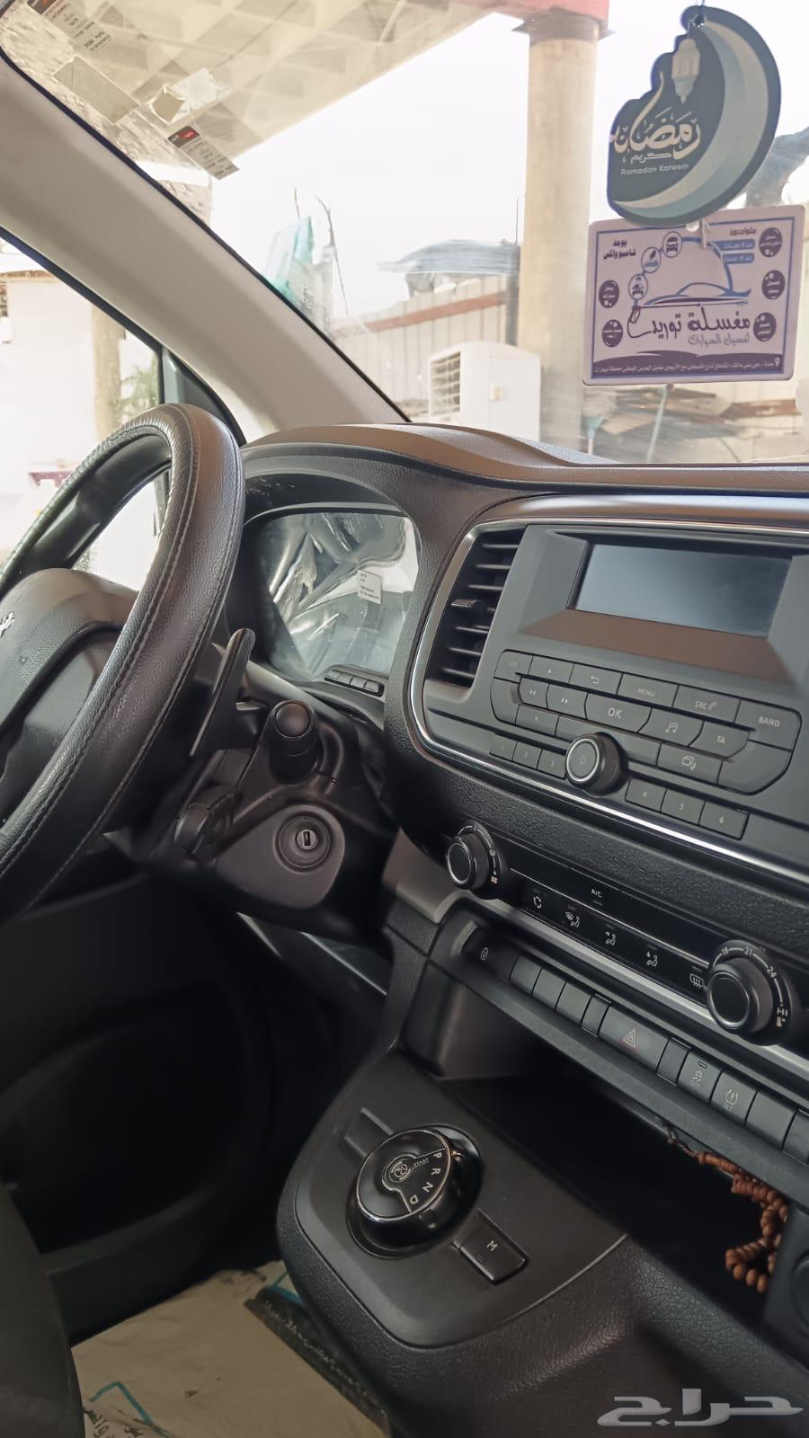 Peugeot Traveller 201963289678922369114