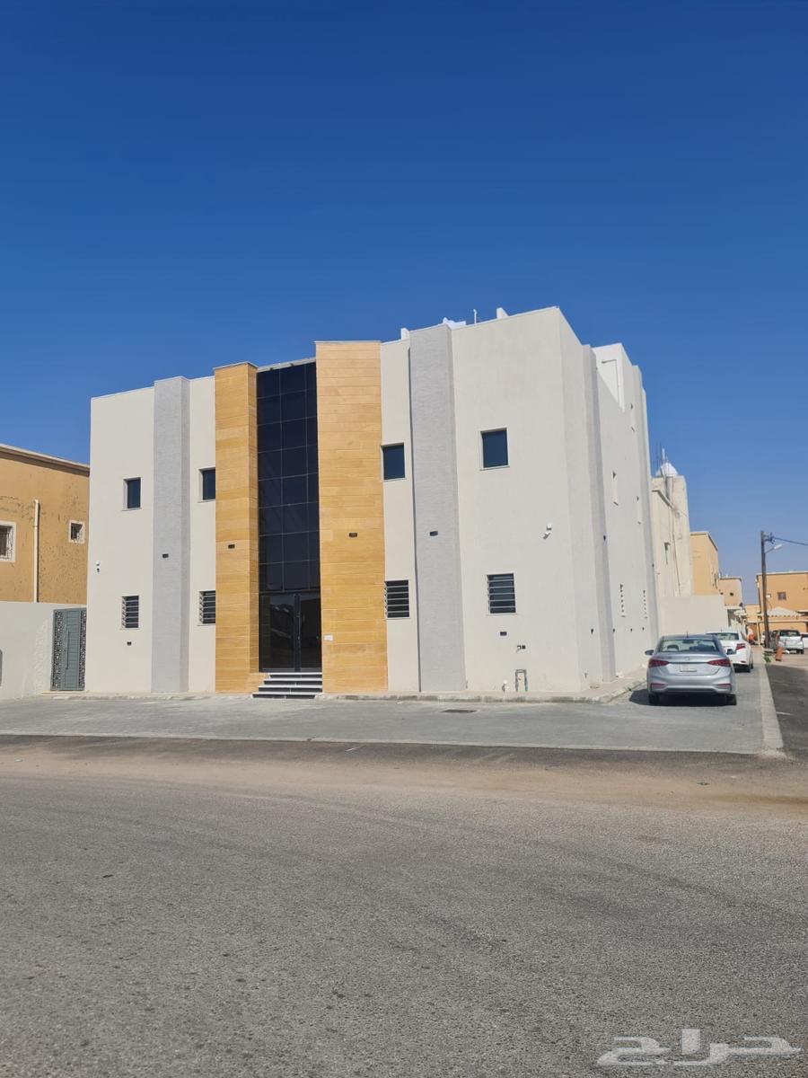 للبيع عمارة فخمة حي النايفية حفر الباطن63009380742786112